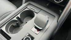 Land Rover Discovery 3.0 D300 R-Dynamic SE 5dr Auto Diesel Station Wagon